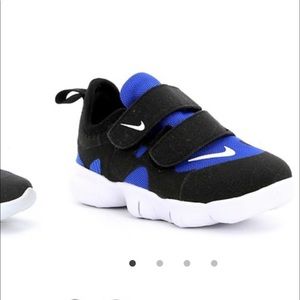 Boys infant/toddler Nike Free RN 5.0 TDV size 9